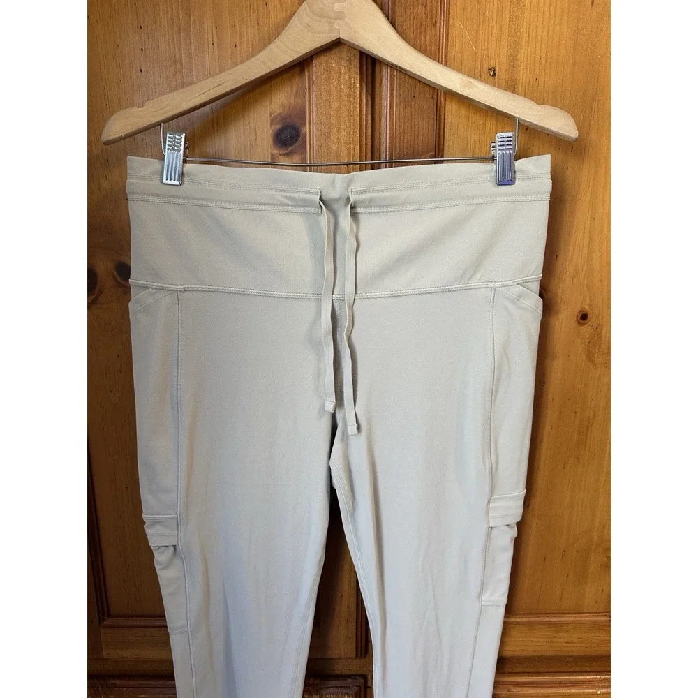 Athleta Women's XL Salutation Stash High Rise Cargo Tight Pants Leggings 463560 - Picture 4 of 16